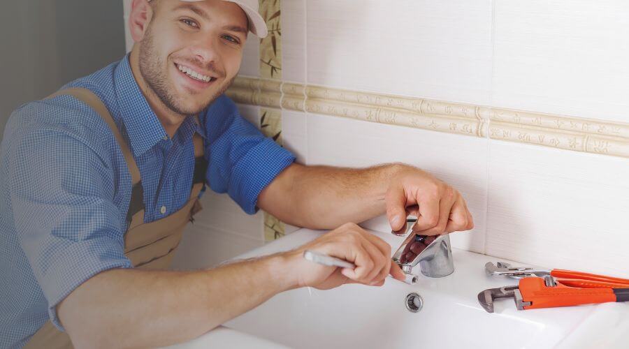 Professional clogged drains services in Brownsboro, TX